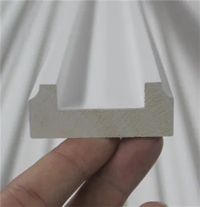 Oq astarlangan taglik