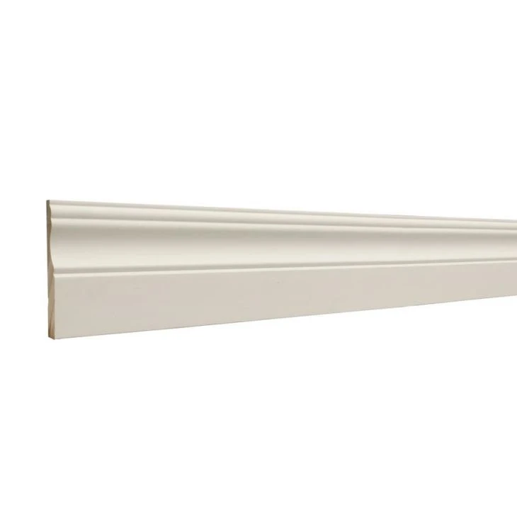 Gesso bilan qoplangan skirting taxtalari
