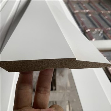 O'rnatilgan MDF devor tagligi